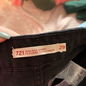 Levi’s high rise skinny jeans